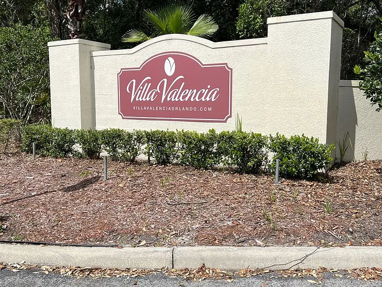 8225 Claire Ann Dr #305 — Photo 1