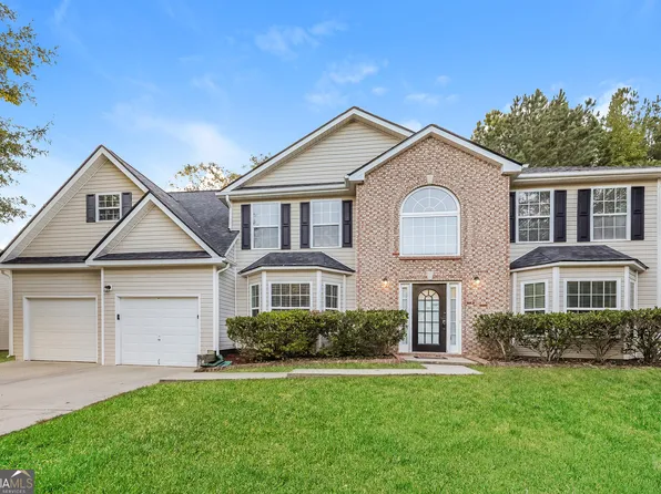 7546 Petal Pl, Fairburn, GA 30213