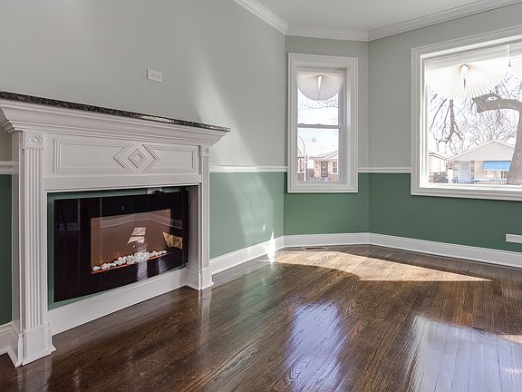 4th image of 8844 S Hermitage Ave
