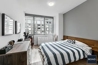 Rented by Bond New York