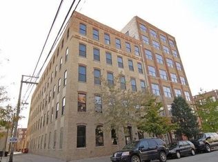 1147 W Ohio St STE 404, Chicago, IL 60622