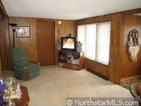 2949 Mounds View Blvd, Mounds View, MN 55112