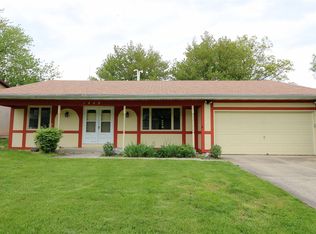 1449 Hampshire Dr, South Bend, IN