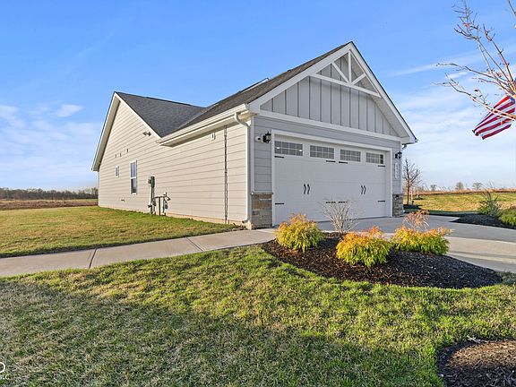 3rd image of 6933 E Bean Blossom Dr