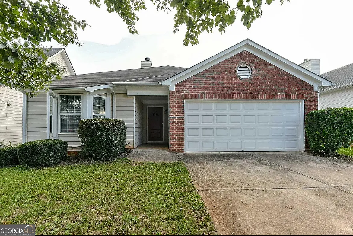 160 Lakeside Point photo 1