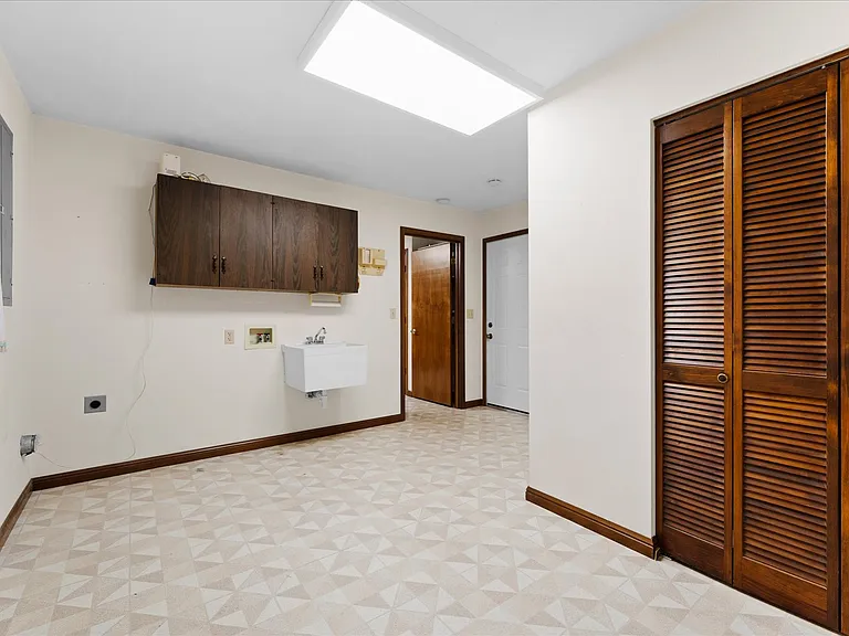 1017 Woodleaf Dr — Photo 21