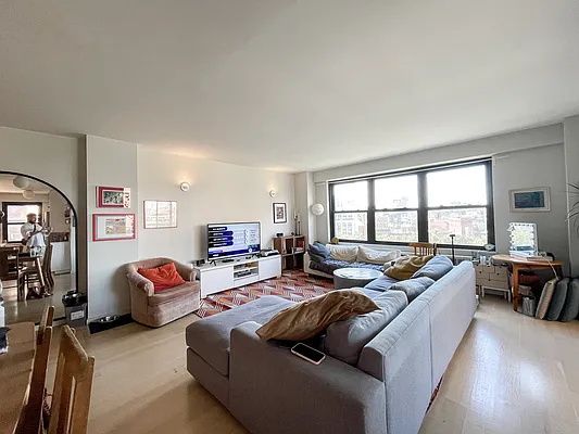 Rented by Highline Residential | media 4