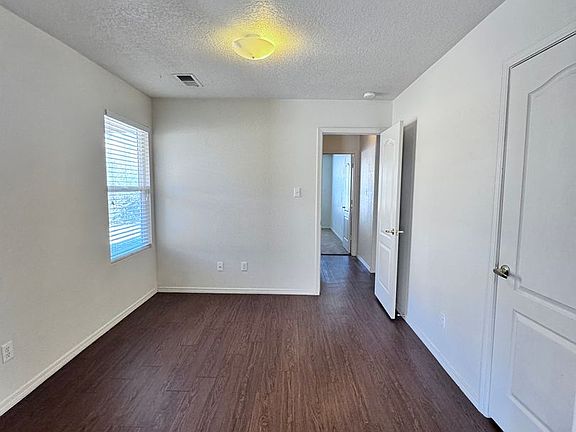4th image of 3021 Desert Sage Ave SW