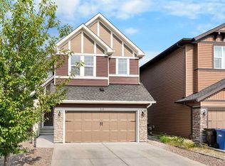 161 W Cougar Ridge Close SW, Calgary, AB T3H0V4