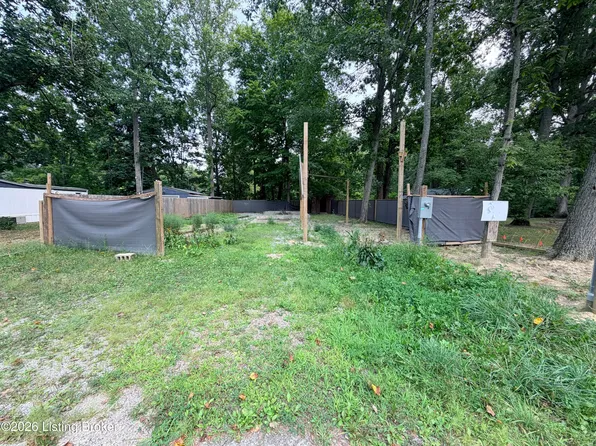21 Blue Bird Ln, Worthville, KY 41098