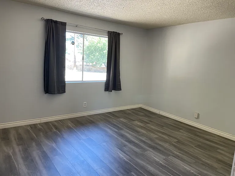 101 W North Shore Dr — Photo 7