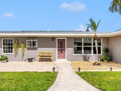 203 N Broadway, Englewood, FL, 34223