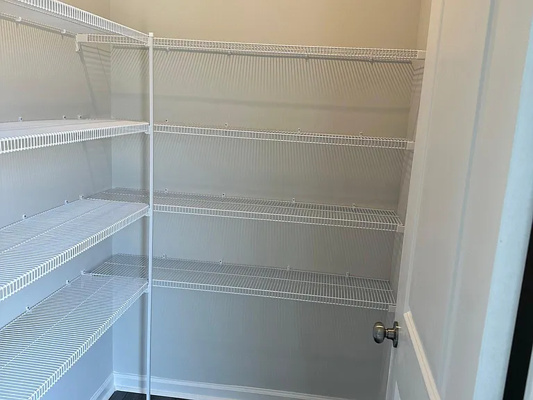 627 Gimari Dr — Photo 9