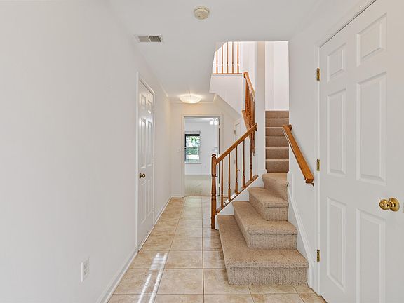 5th image of 2485 Wheat Meadow Cir