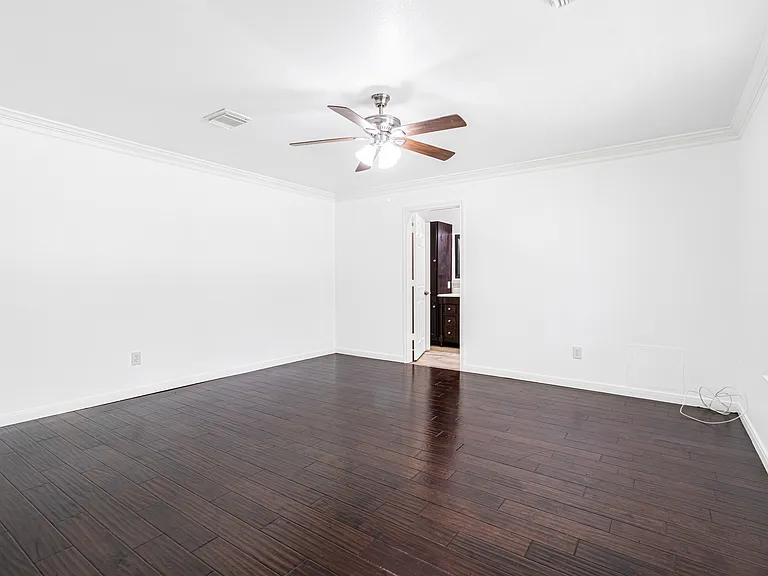160 County Road 4801 — Photo 10