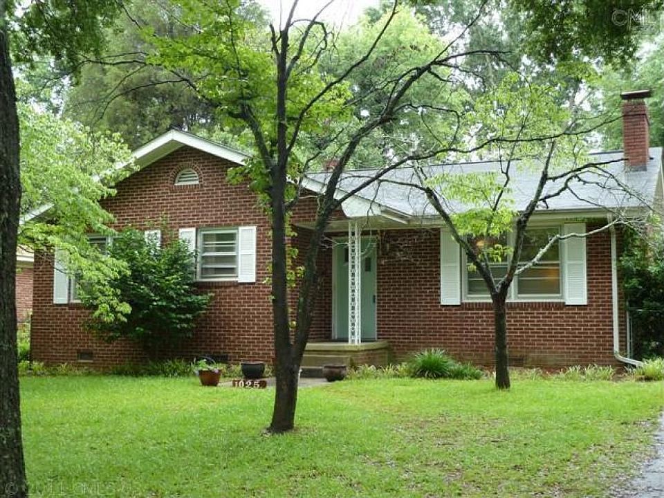 2nd image of 1025 Elm Ave