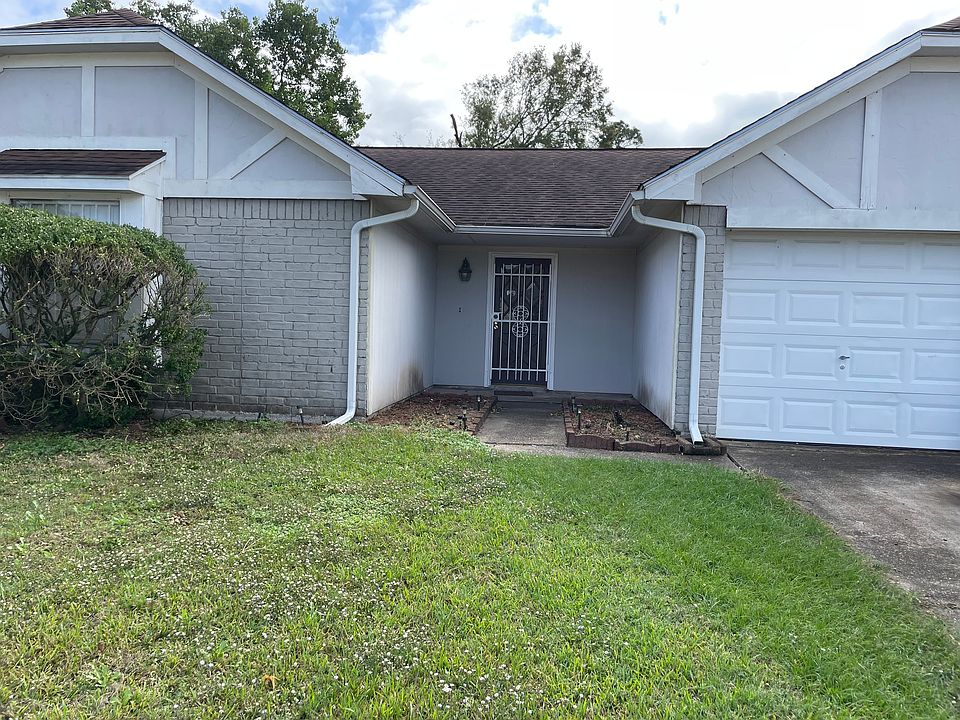 Exterior Front Entrance