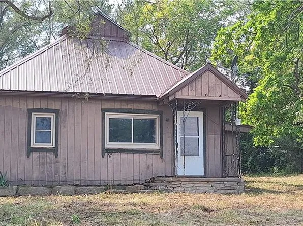 517 Jones St, Brimson, MO 64642