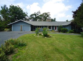 409 Country Club Dr, Blowing Rock, NC 28605