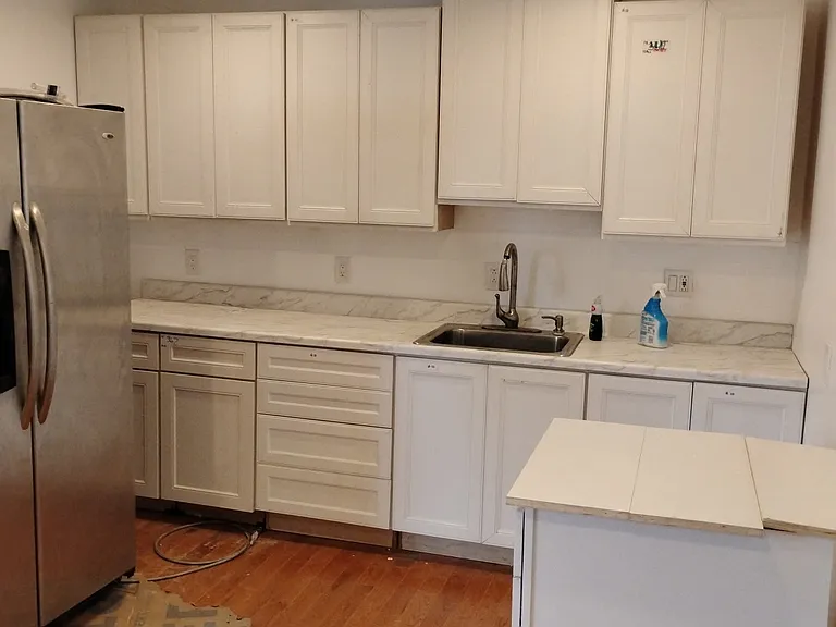 108 Irving St — Photo 2