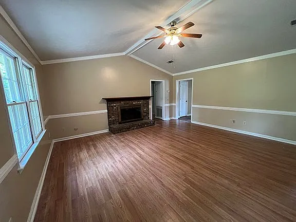 6336 Abbey Dr — Photo 3