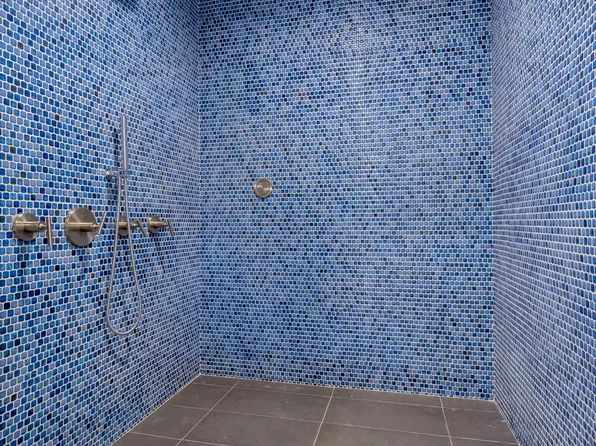 131-02 A 40th Road image 6 of 42