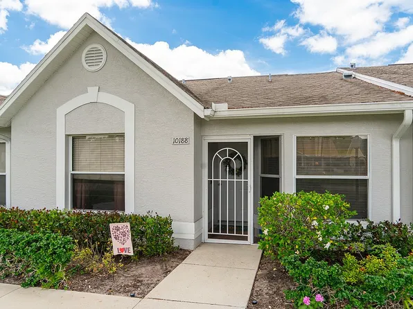 10188 Regent Cir, Naples, FL 34109