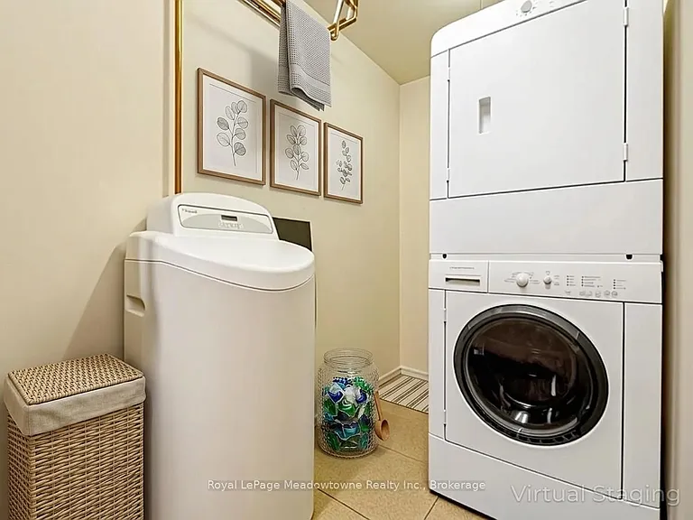 43 Goodwin Dr #307 — Photo 27