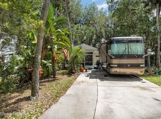 367 Oak Cove Rd, Titusville, FL 32780