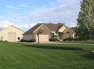 7758 Heritage Way, Amherst, OH 44001