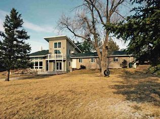 2730 Coral Dr, Spearfish, SD 57783