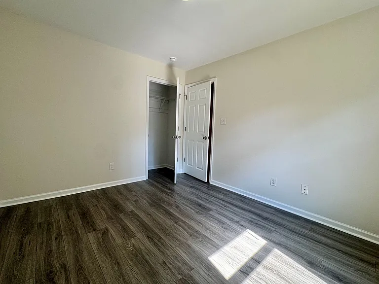 124 Summerlin Ln #1 — Photo 12