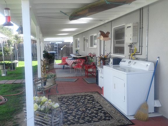 5th image of 914 W 19th St