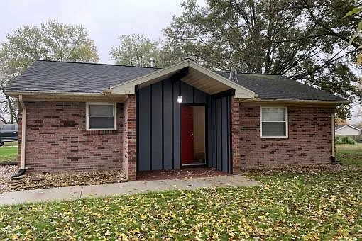 218 Loren Dr