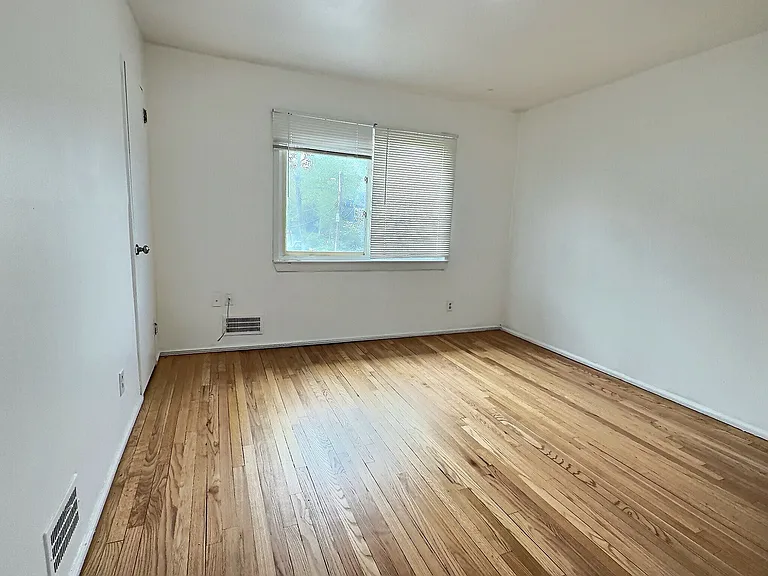 46 N Gilmore Blvd #46 — Photo 11