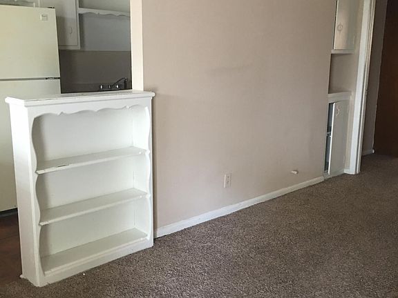 2nd image of 1127 S Quincy Ave #2