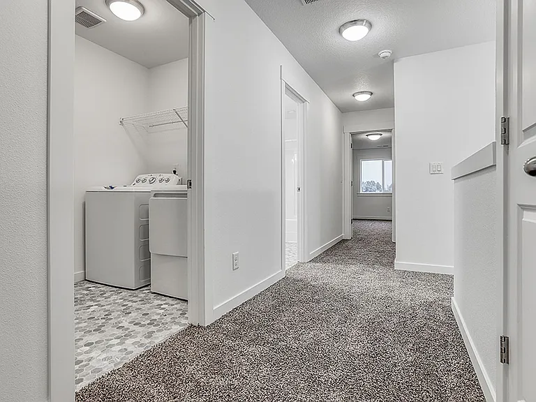 1122 N Auburn Pl — Photo 15