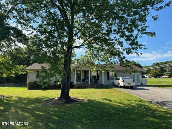 100 Squaw Ln, Madisonville, TN 37354