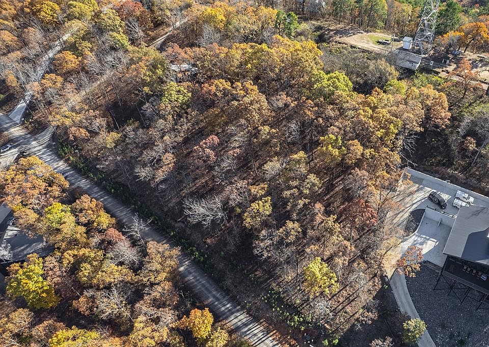 1st image of 506 Moonshiner Springs Trail