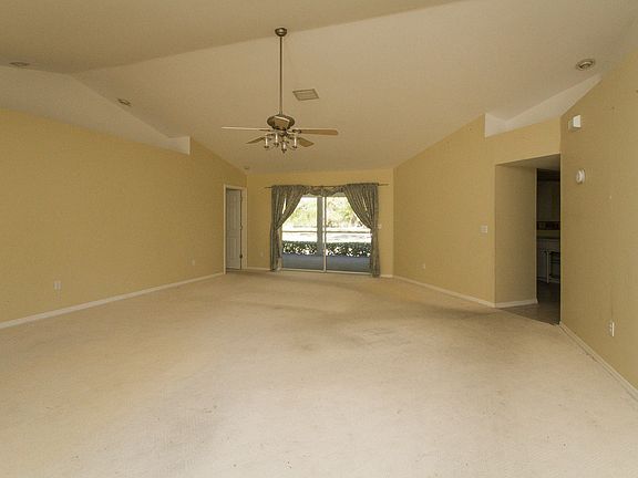 4th image of 1270 Riverbend Dr
