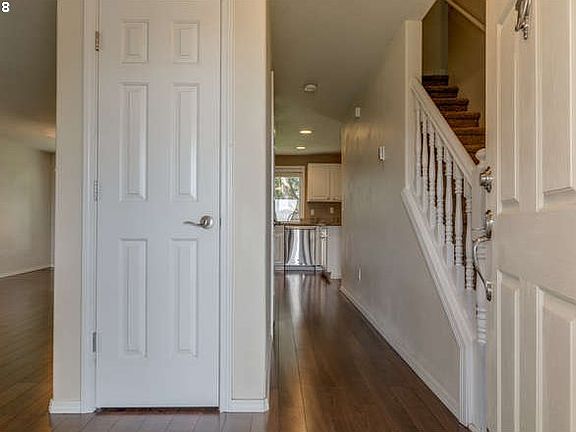 3rd image of 4922 NE 22nd Ave