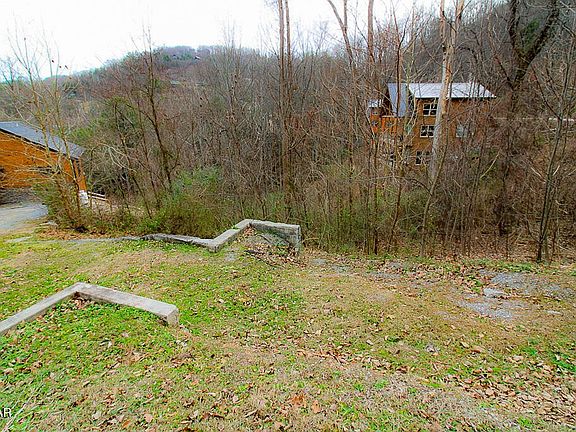 5th image of 3143 Sourwood Way Lot 31