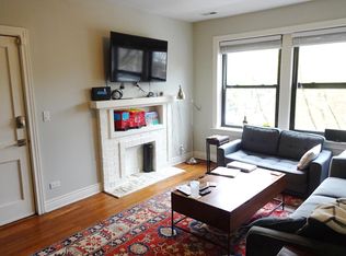 3435 N Lakewood Ave #2R, Chicago, IL 60657