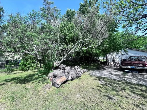 713 Elm St, McKinney, TX 75069