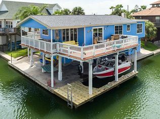 16616 Curlew Rd, Jamaica Beach, TX 77554