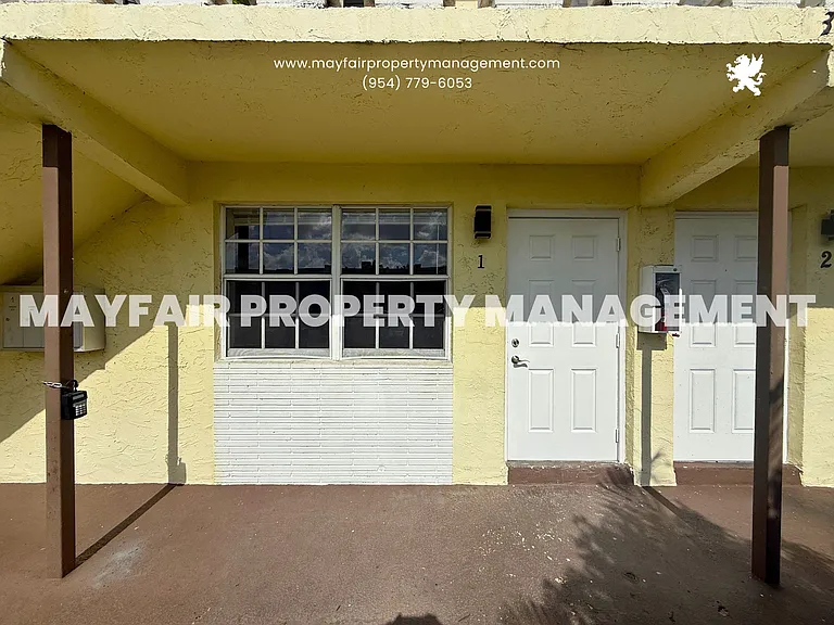 3741 SW 59th Ter #1 — Photo 10