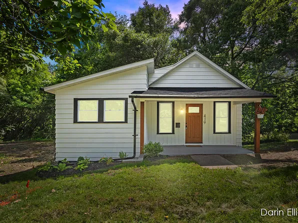 419 Forest St, Ionia, MI 48846