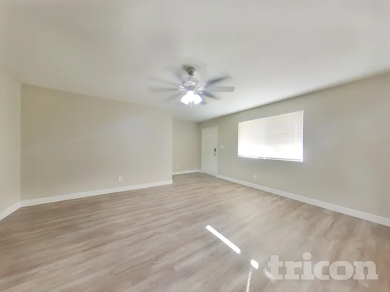 3202 W Wood Dr — Photo 14