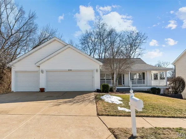 5220 Seckman Spring Dr, Imperial, MO 63052