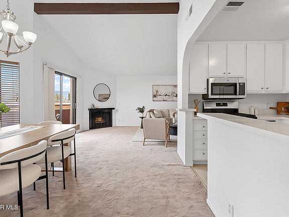 2nd image of 11939 Weddington St Unit 313